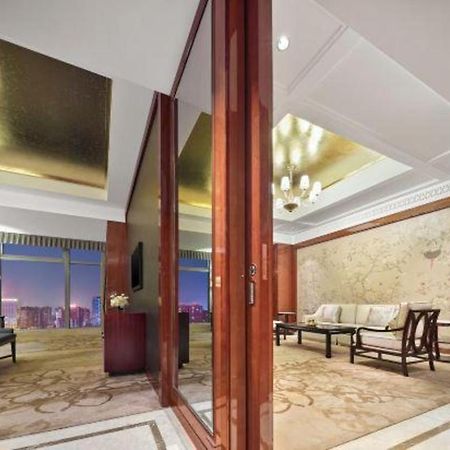 Dongwu New Century Grand Hotel Хучжоу Экстерьер фото
