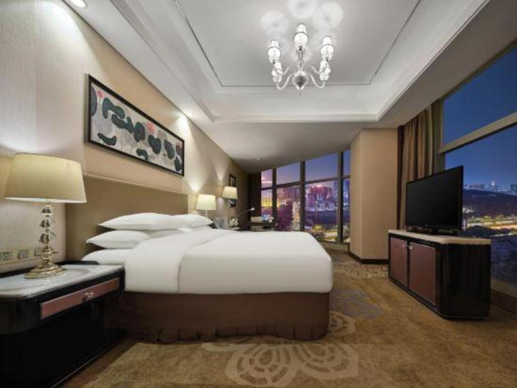 Dongwu New Century Grand Hotel Хучжоу Экстерьер фото