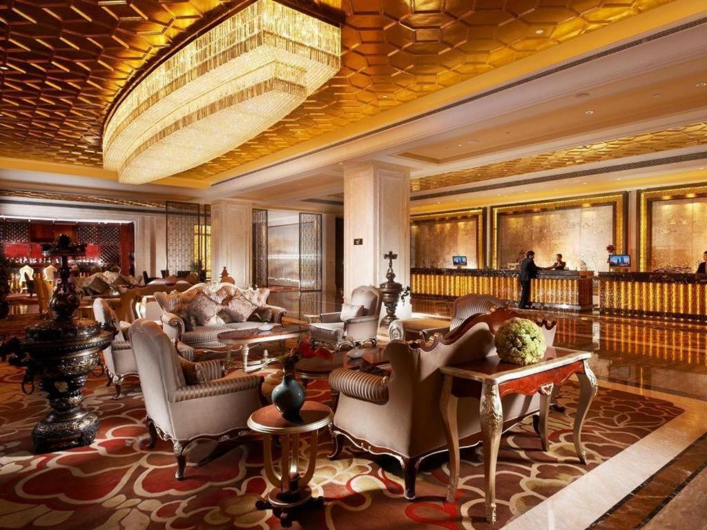 Dongwu New Century Grand Hotel Хучжоу Экстерьер фото